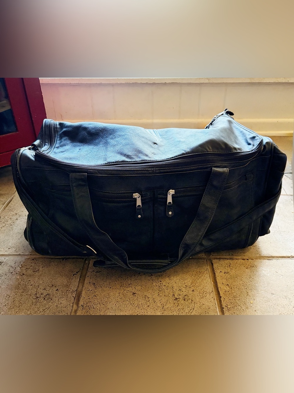 Canyon Outback - XL 100% Genuine Leather Duffel Bag